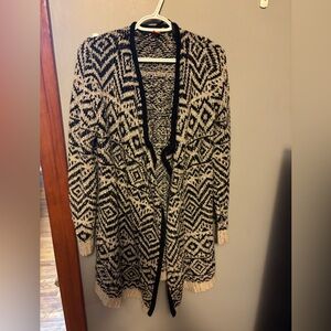 Geometric Patterned Long Sleeve Cardigan